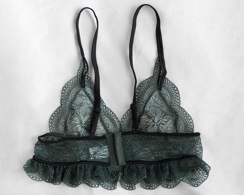 slate sage stretch lace bra with contrast satin trim in black